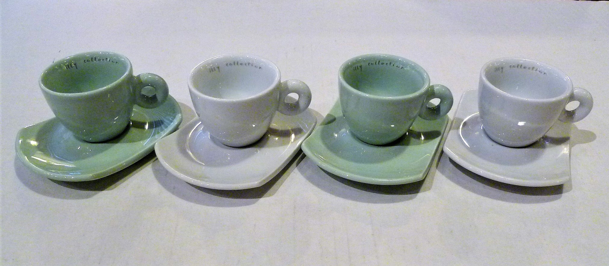 Illy illy Art collection 2004 Daniel Buren Bianco Verde 4 espresso cups set 